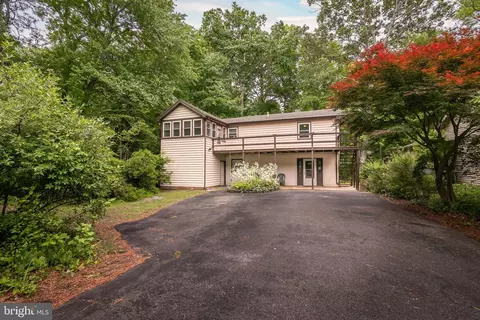 26 Greenwood Ln, Ocean Pines, MD 21811