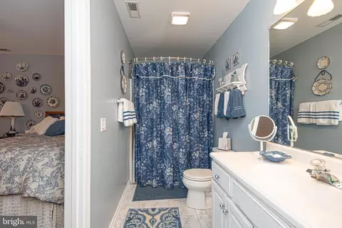 Bath - 36 Driftwood Ln, Ocean Pines, MD 21811 photo 7 of 12