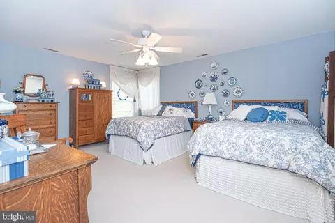 Bedroom - 36 Driftwood Ln, Ocean Pines, MD 21811 photo 8 of 11
