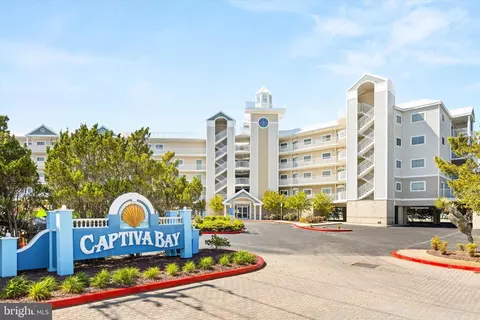 104 85th St #403, Ocean City, MD 21842