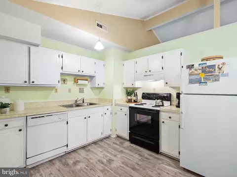 Kitchen - 47 Moonraker Rd, Ocean Pines, MD 21811 photo 1 of 3