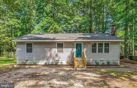 8 Yeoman Ct, Ocean Pines, MD 21811