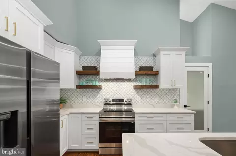 Kitchen - 59 Wood Duck Dr, Ocean Pines, MD 21811 photo 3 of 4