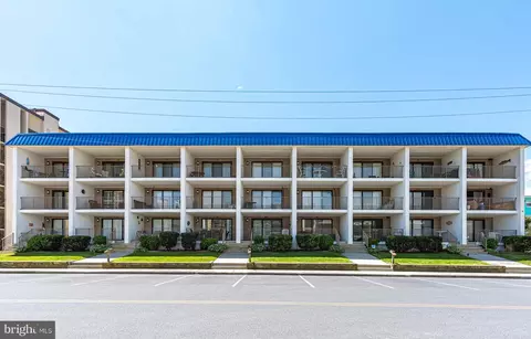9 130th St #104, Ocean City, MD 21842