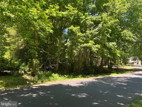 24 Admiral Ave, Berlin, MD 21811