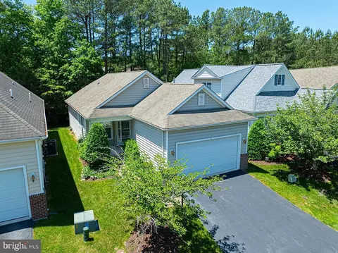 6 Chatham Ct, Ocean Pines, MD 21811