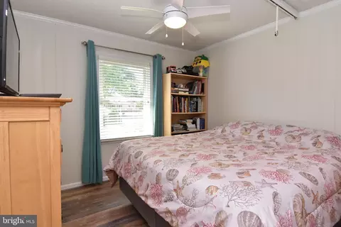 Bedroom - 21 Sandpiper Ln, Berlin, MD 21811 photo 5 of 5