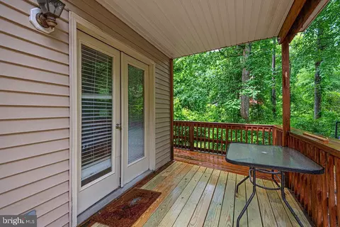 Exterior - 9 Dogwood Pl, Ocean Pines, MD 21811 photo 5 of 18