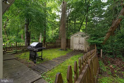 Exterior - 9 Dogwood Pl, Ocean Pines, MD 21811 photo 9 of 18