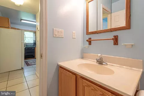 Bath - 9 Dogwood Pl, Ocean Pines, MD 21811 photo 3 of 6