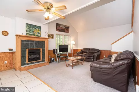 Living - 9 Dogwood Pl, Ocean Pines, MD 21811 photo 1 of 4