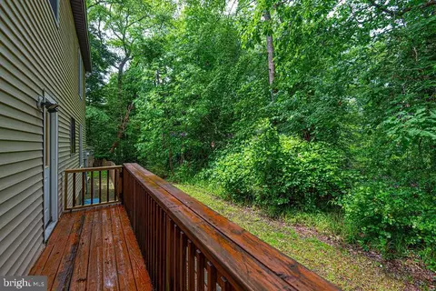 Exterior - 9 Dogwood Pl, Ocean Pines, MD 21811 photo 7 of 18
