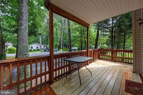 Exterior - 9 Dogwood Pl, Ocean Pines, MD 21811 photo 8 of 18