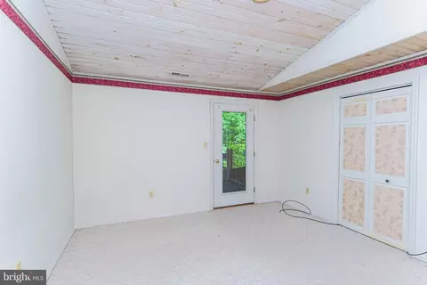 Bedroom - 135 Windjammer Rd, Berlin, MD 21811 photo 3 of 11