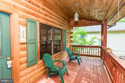 Exterior - 135 Windjammer Rd, Berlin, MD 21811 photo 3 of 16