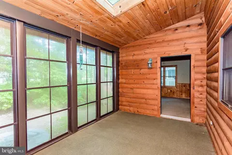 Exterior - 135 Windjammer Rd, Berlin, MD 21811 photo 11 of 16