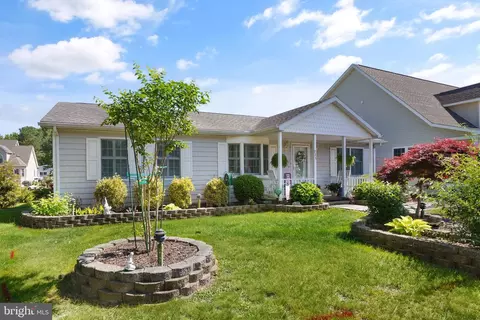 335 Ocean Pkwy, Ocean Pines, MD 21811
