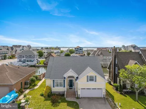 10605 Shifting Sands Dr, Ocean City, MD 21842