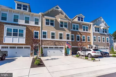 12437 Oak Leaf Ln #4, Berlin, MD 21811