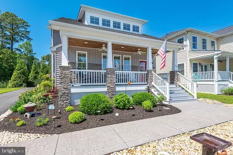 110 Park Side Cir, Ocean Pines, MD 21811