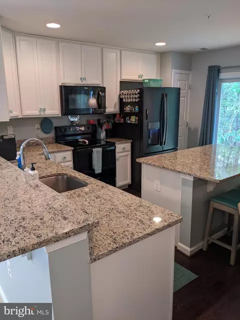 Kitchen - 108 Intrepid Ln, Berlin, MD 21811 photo 2 of 2