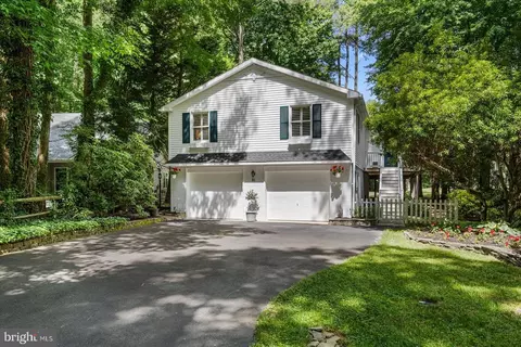 21 Fairway Ln, Ocean Pines, MD 21811