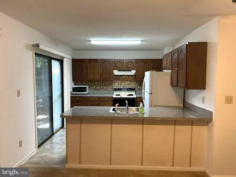 Kitchen - 5 Belair Ct, Ocean Pines, MD 21811 photo 2 of 2