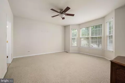 Living - 487 Dueling Way, Berlin, MD 21811 photo 4 of 5