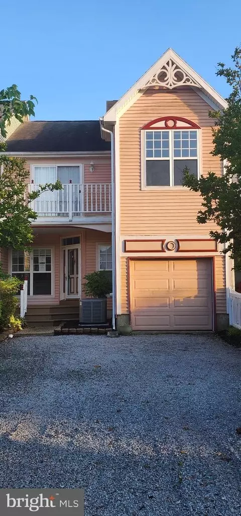 917 Yacht Club Dr, Ocean Pines, MD 21811