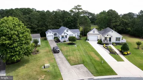 View/Area - 13 Blue Heron Cir, Berlin, MD 21811 photo 1 of 12