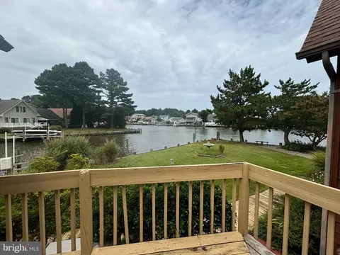 8 Laport Ct, Ocean Pines, MD 21811 photo 8