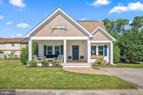 13805 N Ocean Rd, Ocean City, MD 21842
