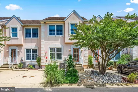 13487 Bella Vista Ln #12D1, Ocean City, MD 21842