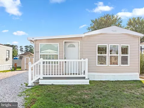 429 Timberline Cir, Berlin, MD 21811 photo 2