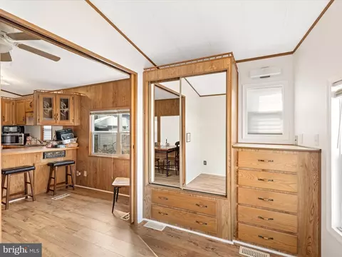 429 Timberline Cir, Berlin, MD 21811 photo 9
