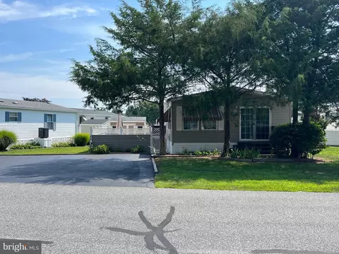 8331 S Longboat Way, Berlin, MD 21811 photo 2