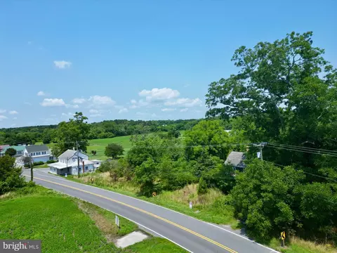 11143 Grays Corner Rd, Berlin, MD 21811
