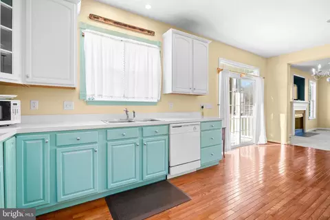 Kitchen - 203 Flagship Cir, Berlin, MD 21811 photo 6 of 7