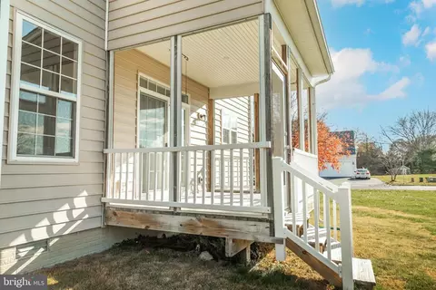Exterior - 203 Flagship Cir, Berlin, MD 21811 photo 3 of 14