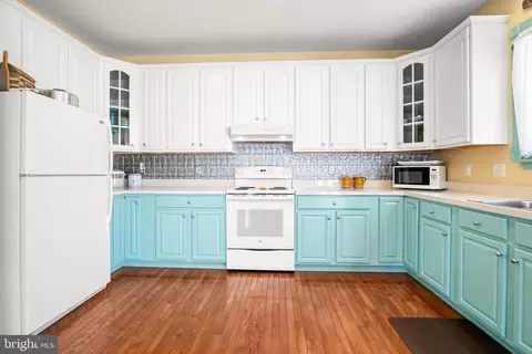 Kitchen - 203 Flagship Cir, Berlin, MD 21811 photo 5 of 7