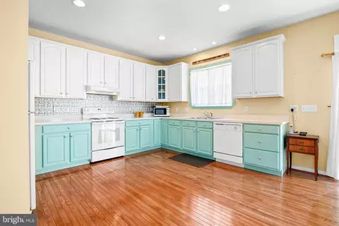 Kitchen - 203 Flagship Cir, Berlin, MD 21811 photo 3 of 7