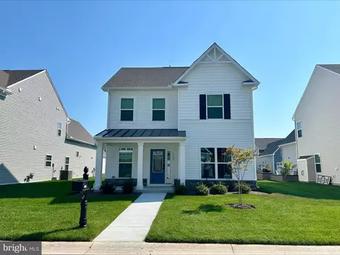 12204 Ocean Vista Dr #139, Berlin, MD 21811