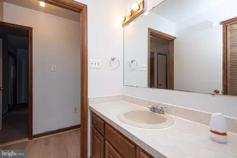Bath - 72 Capetown Rd, Ocean Pines, MD 21811 photo 1 of 5