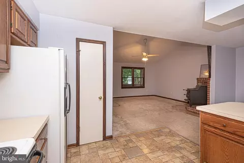 Entry Way - 72 Capetown Rd, Ocean Pines, MD 21811 photo 1 of 3