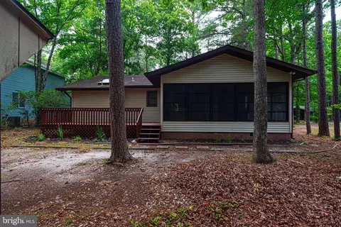 Exterior - 72 Capetown Rd, Ocean Pines, MD 21811 photo 7 of 12