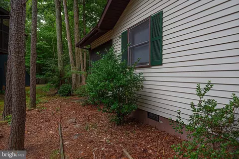 Exterior - 72 Capetown Rd, Ocean Pines, MD 21811 photo 3 of 12