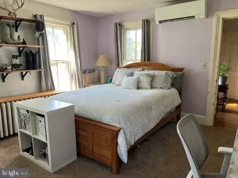 Bedroom - 203 S Main St, Berlin, MD 21811 photo 5 of 8