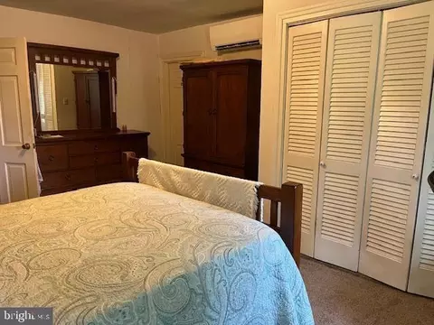 Bedroom - 203 S Main St, Berlin, MD 21811 photo 2 of 8