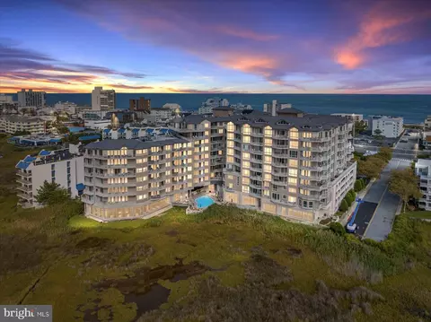 121 81st St #911, Ocean City, MD 21842