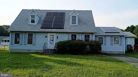 6 Meadow St, Berlin, MD 21811